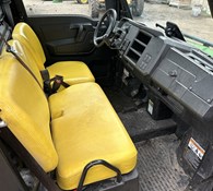 2018 John Deere XUV 835M Thumbnail 14