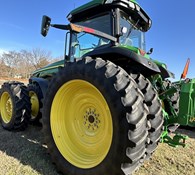 2022 John Deere 8R 280 Thumbnail 3