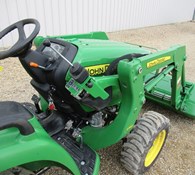 2017 John Deere 3032E Thumbnail 15