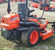 2023 Kubota ZD1200 Series ZD1211R-60R Thumbnail 3