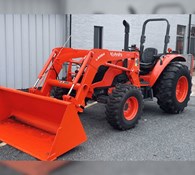 2023 Kubota M7060 HD12 Thumbnail 1