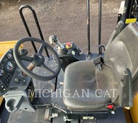 2014 Caterpillar CB54 XW Thumbnail 7