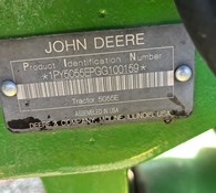 2016 John Deere 5055E Thumbnail 4