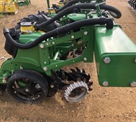 2019 John Deere 1725 CCS Thumbnail 3