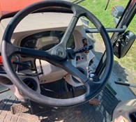 2018 Kubota M7060 Thumbnail 10