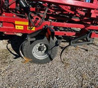 2018 Case IH Field Cultivators Tiger-Mate 255, Double-Fold Thumbnail 5