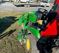 2018 John Deere 1025R Thumbnail 4