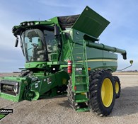 2023 John Deere S770 Thumbnail 1