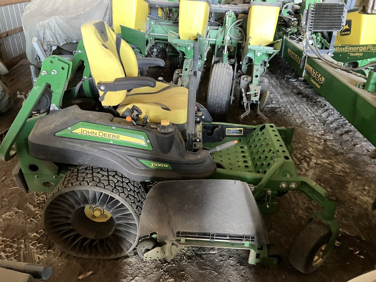 2020 John Deere Z930M Zero Turn Mower برسم البيعLenox Iowa