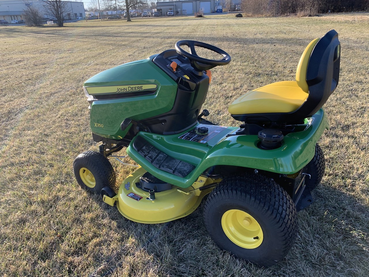 2022 John Deere X350 Riding Mower For Sale in Maumee Ohio