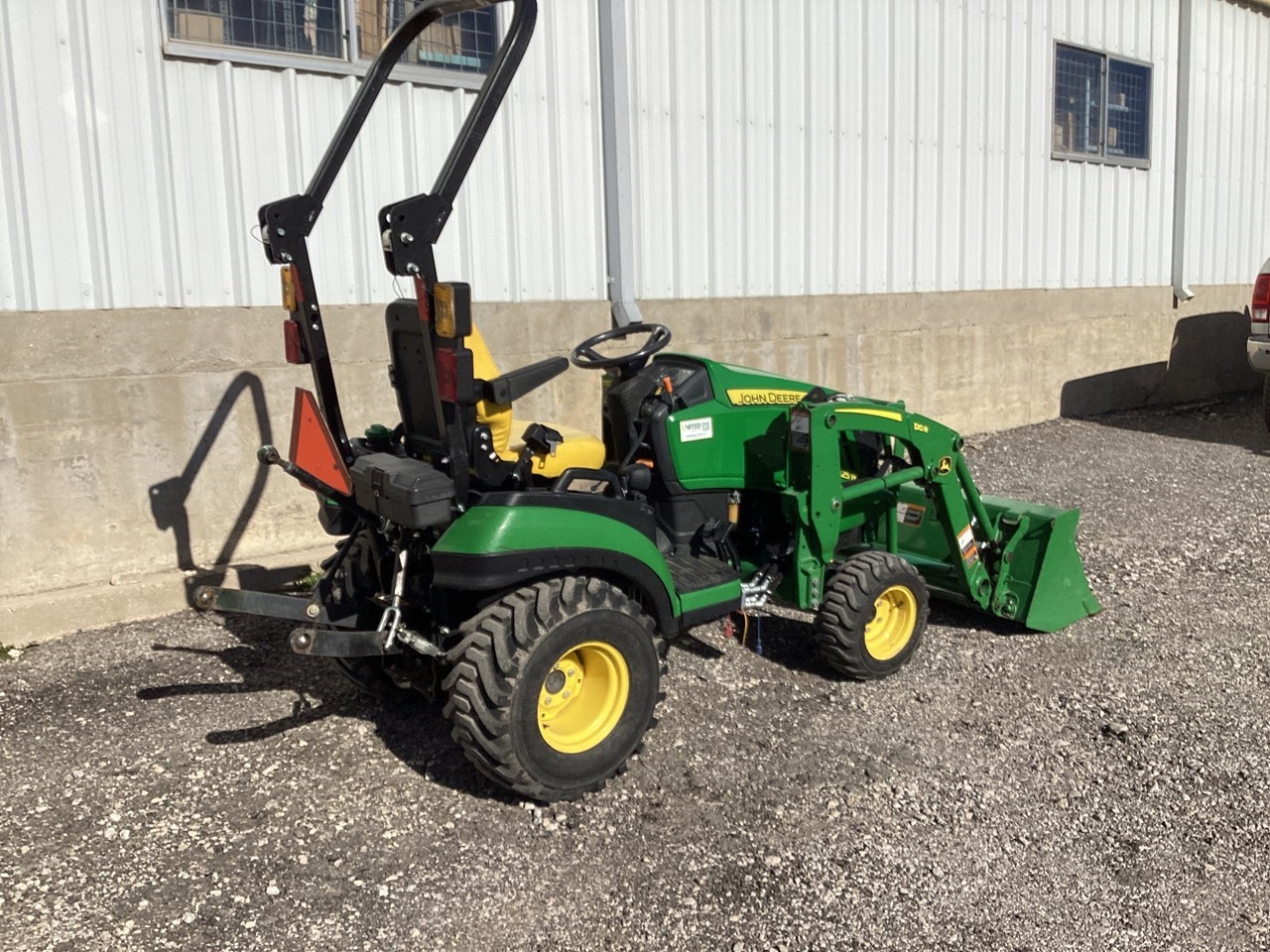 2022 John Deere 1025R Compact Utility Tractor For Sale in Rhome Texas