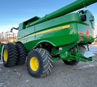 2021 John Deere S780 Thumbnail 3