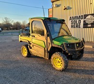 2022 John Deere XUV 835R Thumbnail 17