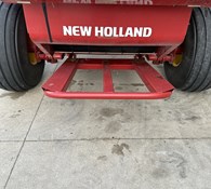 2018 New Holland Rollbelt 460 Thumbnail 26