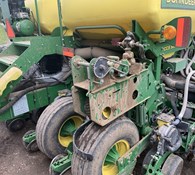 2014 John Deere 1770NT Thumbnail 9