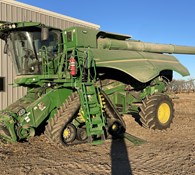 2023 John Deere S780 Thumbnail 1