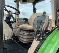 2021 John Deere 6135E Thumbnail 9