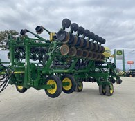 2019 John Deere 1795 Thumbnail 1