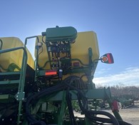 2022 John Deere 1795 Thumbnail 27