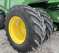 2023 John Deere X9 1100 Thumbnail 13