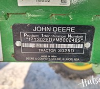 2021 John Deere 3025D Thumbnail 3