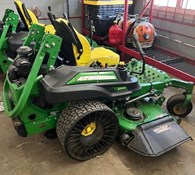 2019 John Deere Z950R Thumbnail 3