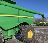 2019 John Deere S780 Thumbnail 12