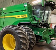 2023 John Deere X9 1100 Thumbnail 3