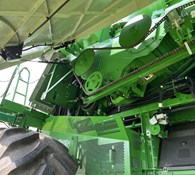 2022 John Deere S760 Thumbnail 16