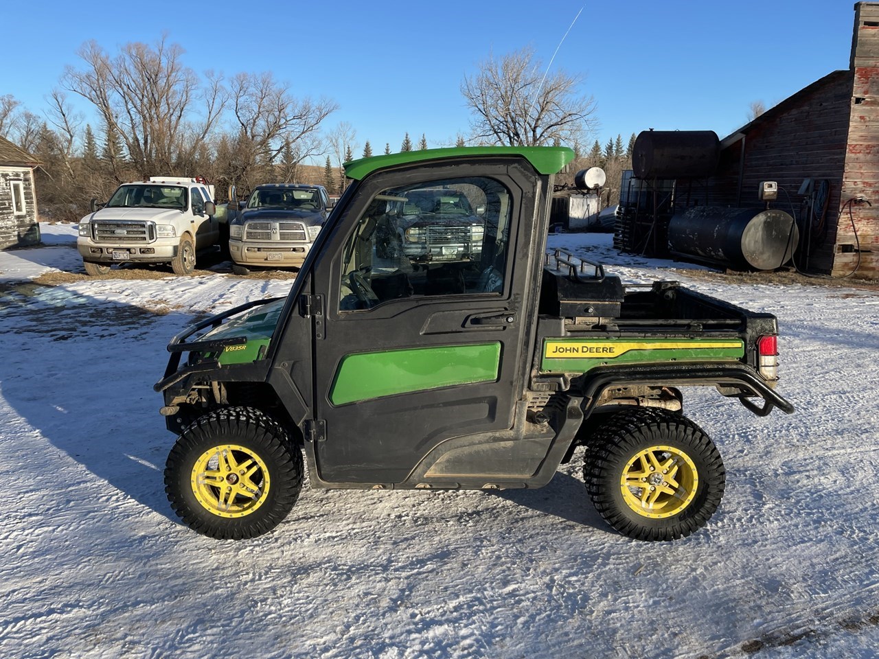 2022 John Deere XUV 835R مركبة صناعية برسم البيعCulbertson Montana