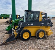 2021 John Deere 324G Thumbnail 4