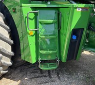 2021 John Deere 9520R Thumbnail 10