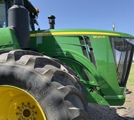 2021 John Deere 9520R Thumbnail 12