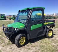 2021 John Deere XUV 835R Thumbnail 1