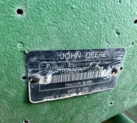 2015 John Deere 8245R Thumbnail 29