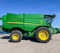 2023 John Deere S770 Thumbnail 4