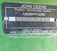 2022 John Deere 6195R Thumbnail 34
