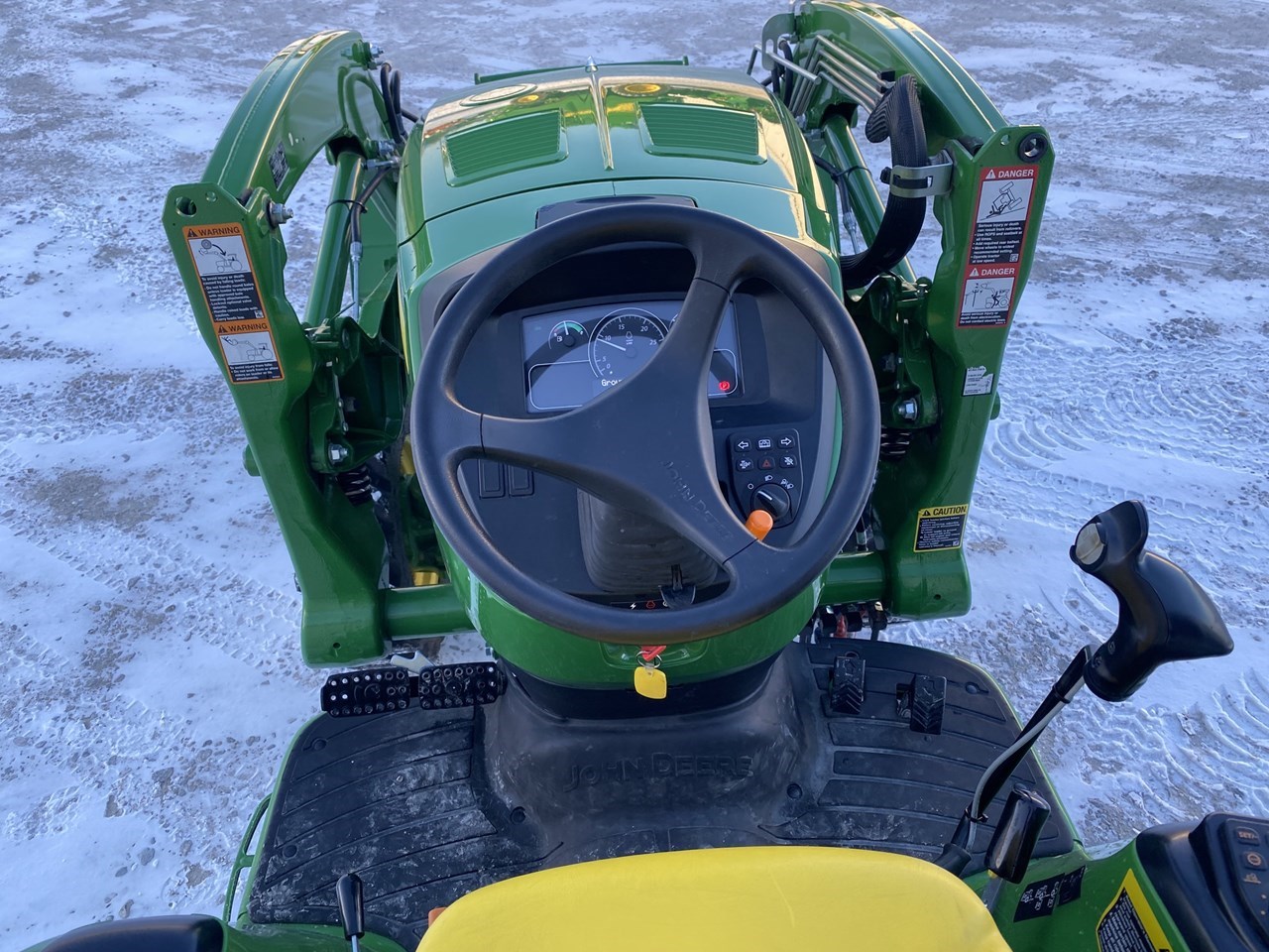 2022 John Deere 3039R Compact Utility Tractor For Sale in Atwood Illinois