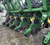 2020 John Deere 1795 Thumbnail 16