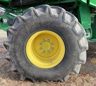 2016 John Deere S680 Thumbnail 11