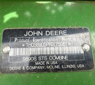 2015 John Deere S690 Thumbnail 5