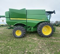 2023 John Deere S770 Thumbnail 9