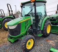 2016 John Deere 3046R Thumbnail 2