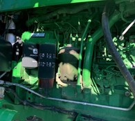 2021 John Deere R4044 Thumbnail 3