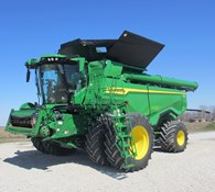 2023 John Deere X9 1100 Thumbnail 1