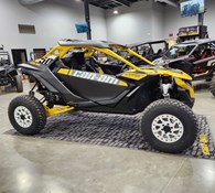 2024 Can-Am Maverick R X RS Carbon Black & Neo Yellow Thumbnail 1
