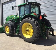 2021 John Deere 6155M Thumbnail 3