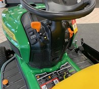 2024 John Deere X730 with 60" deck Thumbnail 4