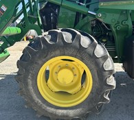 2022 John Deere 6135E Thumbnail 7