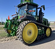 2023 John Deere 8RT 370 Thumbnail 4